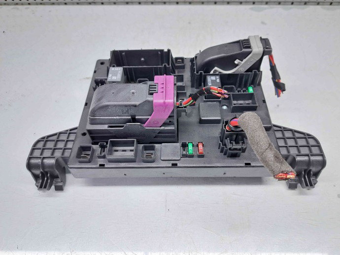 Panou sigurante Opel Astra J [Fabr 2009-2015] 13302300