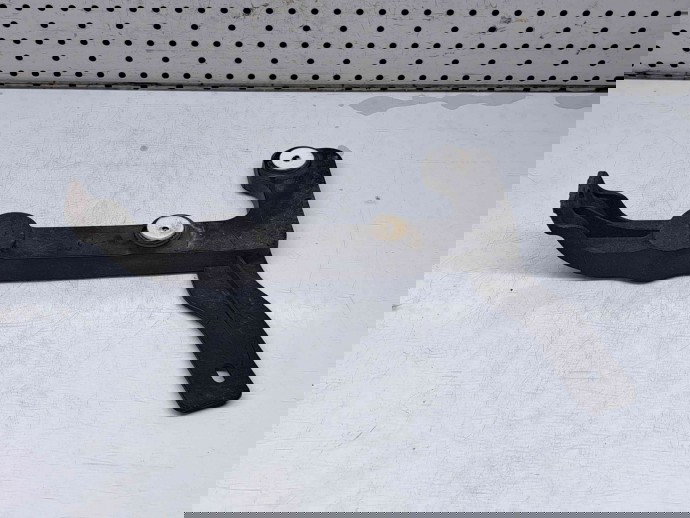 Suport bara stanga spate Opel Astra J [Fabr 2009-2015] 13266744