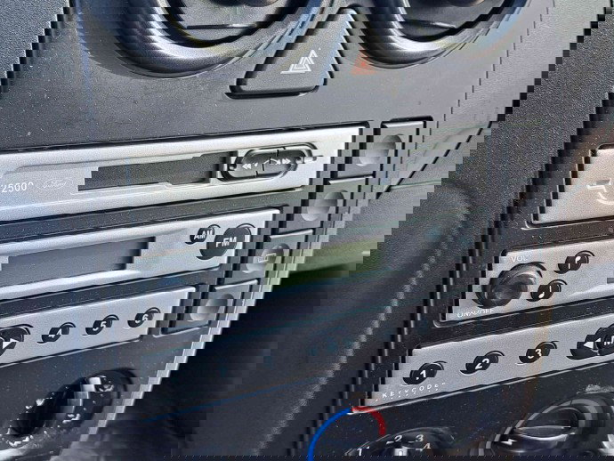  Radio CD Ford Fusion (JU) [Fabr 2002-2012] OEM