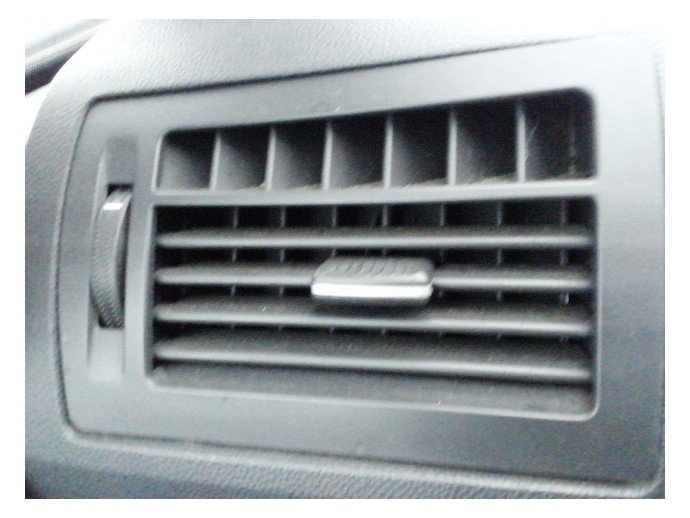 Grila aerisire stanga Opel Zafira B 1.8 benz LJ7 2HU 2006-2011