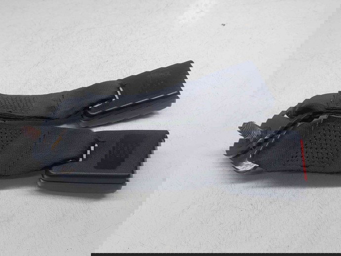  Capsa centura stanga spate Dacia Duster [fabr 2010-2017] 0703972