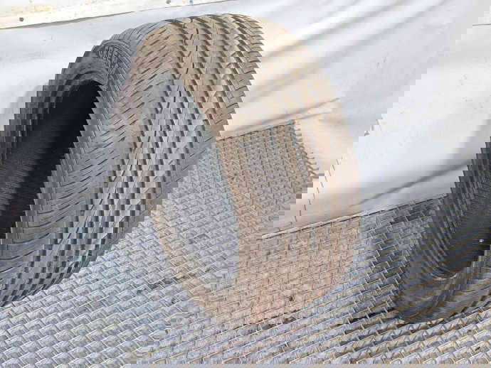 Anvelopa Vara LINGLONG | 225 | 50 | R17