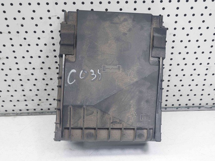  Capac panou sigurante Volkswagen Golf 6 (5K1) [Fabr 2009-2013] 1K0937132F 
