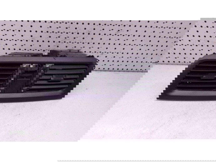  Grila aerisire centrala Skoda Fabia 2 Combi (5J, 545) [Fabr 2007-2014] 5J0820951