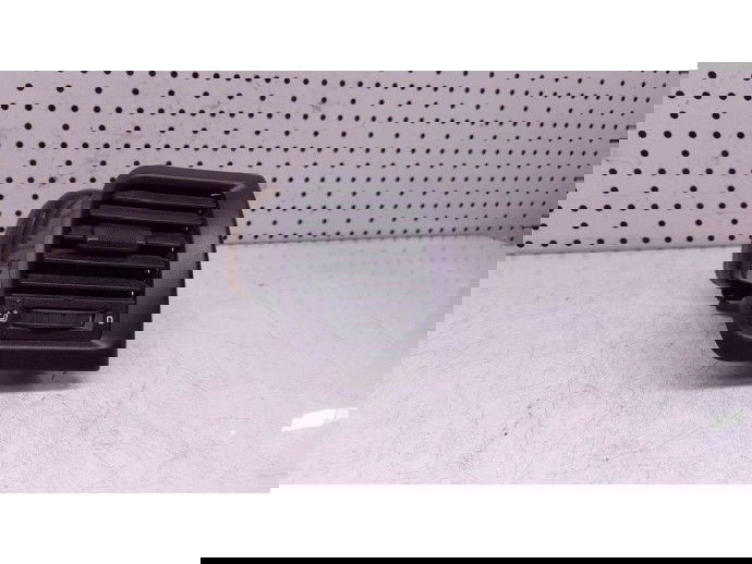  Grila aerisire dreapta Skoda Fabia 2 Combi (5J, 545) [Fabr 2007-2014] 5J0819702