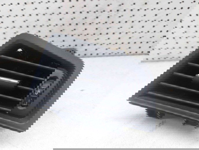  Grila aerisire stanga Bmw 5 (F10) [Fabr 2011-2016] 168281