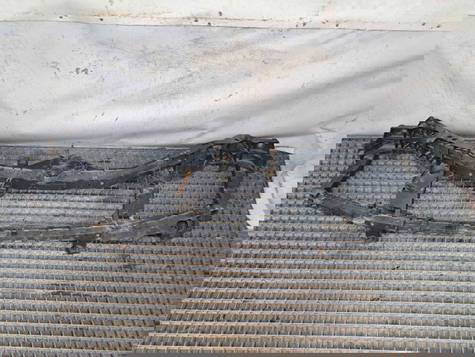 Trager Ford Focus 1 [Fabr 1998-2005] OEM