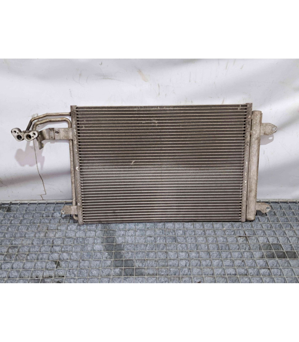 Radiator clima / AC Skoda Superb II Combi (3T5) [Fabr 2009-2015] OEM 2.0 TDI CFGB  