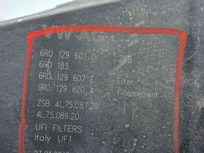 Carcasa filtru aer Skoda Rapid (NH3) [Fabr 2012-2019] 6R0129601C 1.6 TDI CAYC  