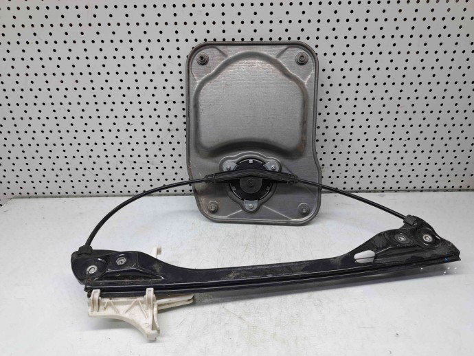 Macara manuala geam dreapta spate Skoda Fabia 2 Combi (5J, 545) [Fabr 2007-2014] OEM