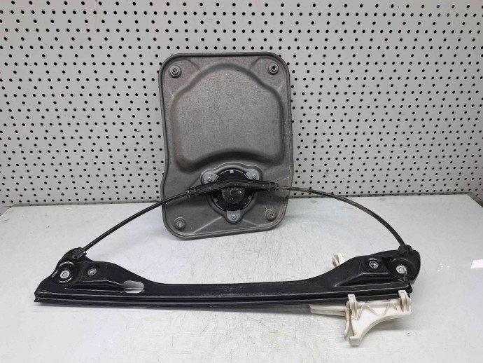 Macara manuala geam stanga spate Skoda Fabia 2 Combi (5J, 545) [Fabr 2007-2014] OEM