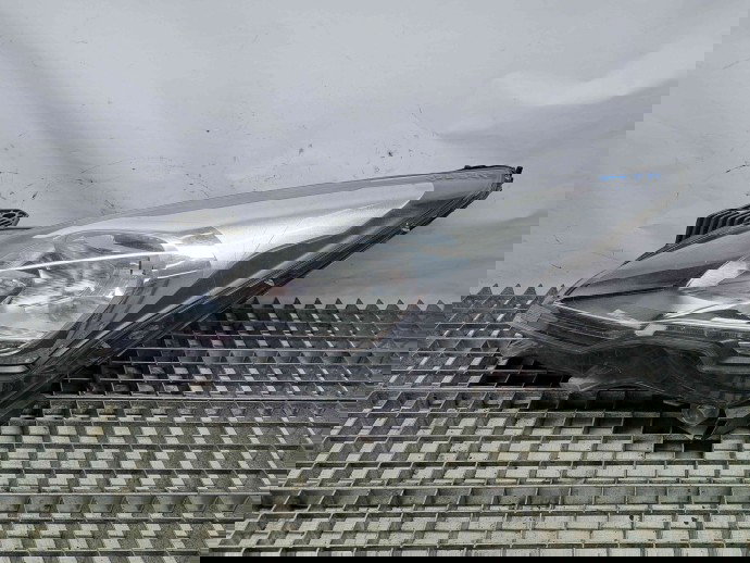  Far stanga Peugeot 3008 [Fabr 2009-2016] 9805505680