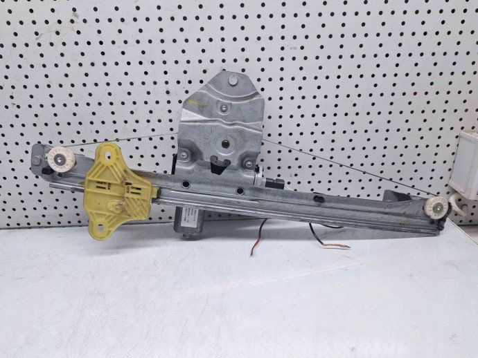 Macara electrica geam dreapta fata Renault Clio 4 [Fabr 2012-2020] 128001091