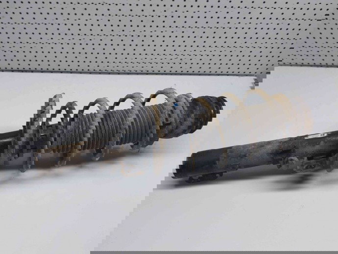 Amortizor dreapta fata Skoda Fabia 2 Combi (5J, 545) [Fabr 2007-2014] 6Q0413031BJ 1.2 Benz CGPA   