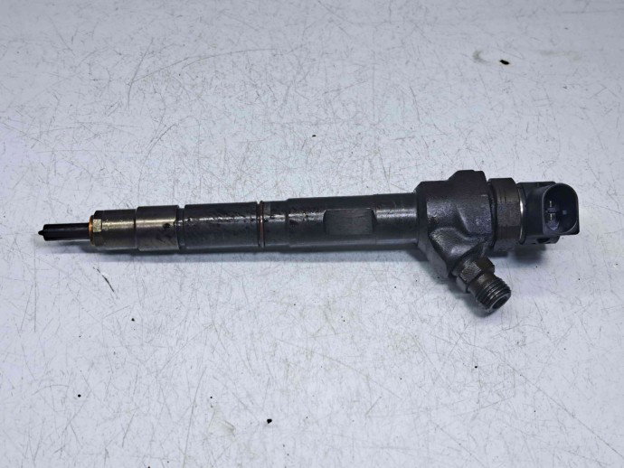 Injector Audi A4 (8EC, B7) [Fabr 2004-2008] 03L130277J 2.0 TDI BLB  