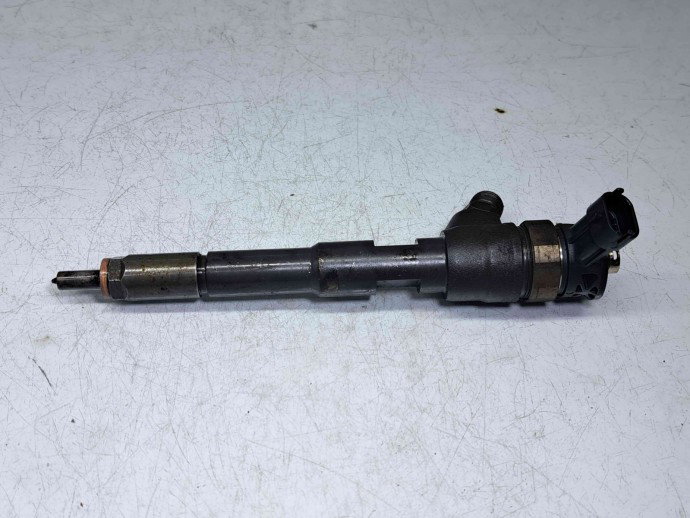 Injector Renault Symbol 2 / Thalia [Fabr 2008-2012] 8201108033 1.5 K9K  