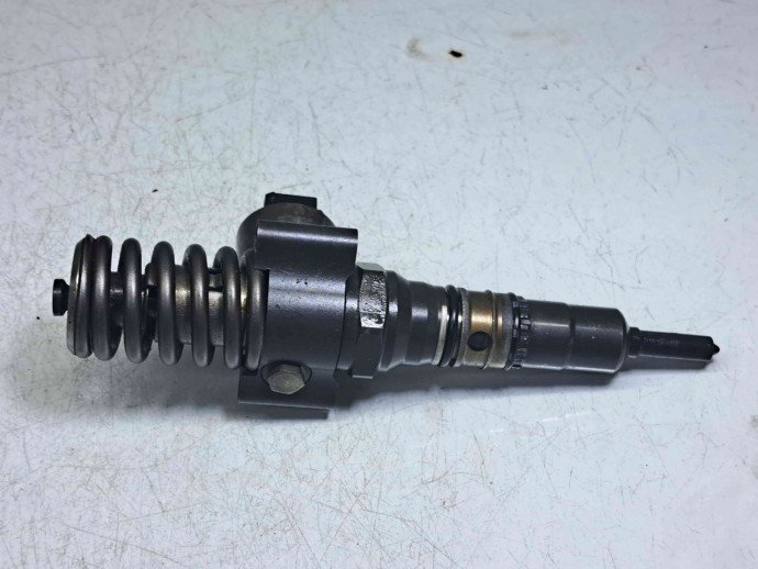 Injector Seat  Leon (1P1) [Fabr 2005-2011] 03G130073B   
