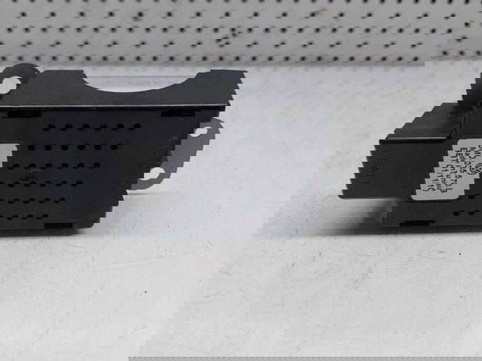  Amplificator antena Volkswagen Golf 6 (5K1) [Fabr 2009-2013] 5M0035570B