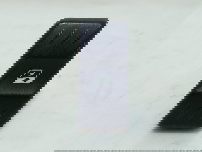 Buton geam electric stanga fata Dacia Logan 1 1.6 OEM 2004-2012