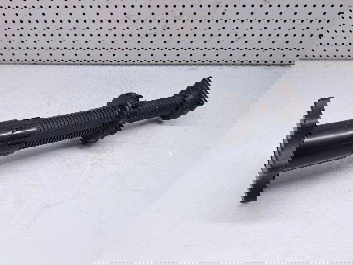 Surub fixare roata de rezerva Audi A6 Avant (4F5, C6) [Fabr 2005-2010] 8E0804899