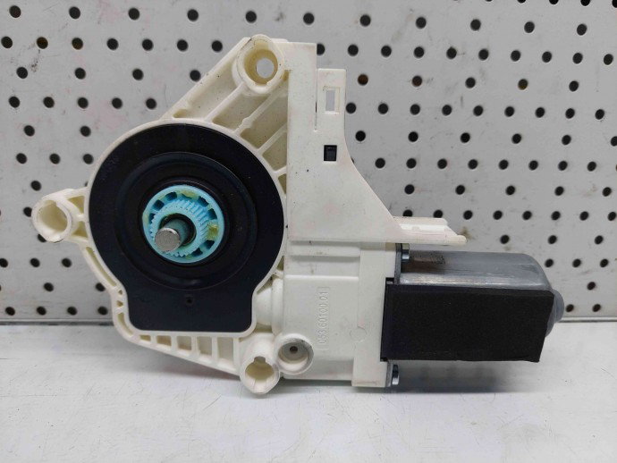 Motoras geam dreapta fata Audi A4 (8K5, B8) Avant [Fabr 2008-2015] 8K0959802A
