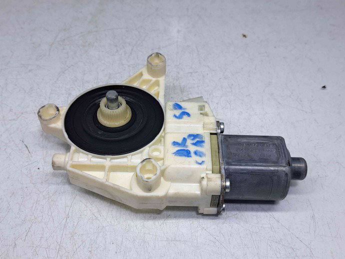 Motoras geam dreapta spate Mercedes Clasa E (W212) [Fabr 2009-2016] A2048200642