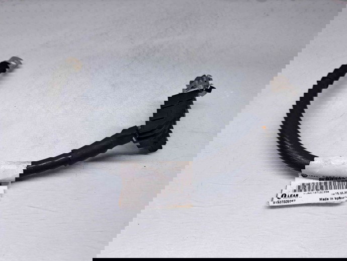  Borna baterie (-) Audi A6 Avant (4F5, C6) [Fabr 2005-2010] 8K0915181C 