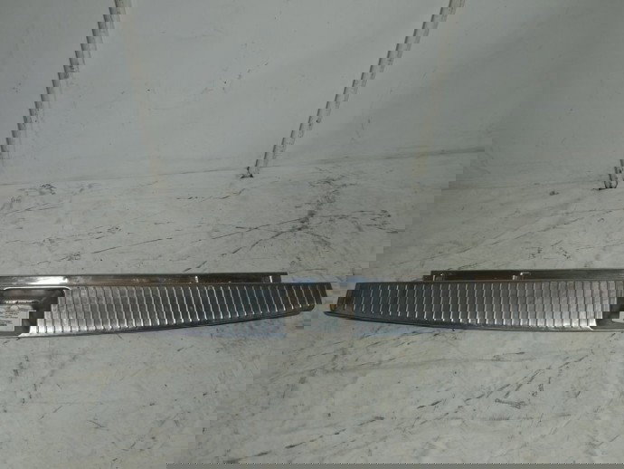 Ornament portbagaj Mercedes E220 W212 2.2 CDI A2126900027 2009-2016