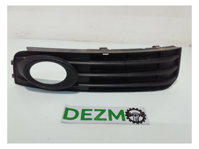Grila proiector dreapta Audi A4 B8 2.0 TDI CJCB 8K0807682A2008-2015