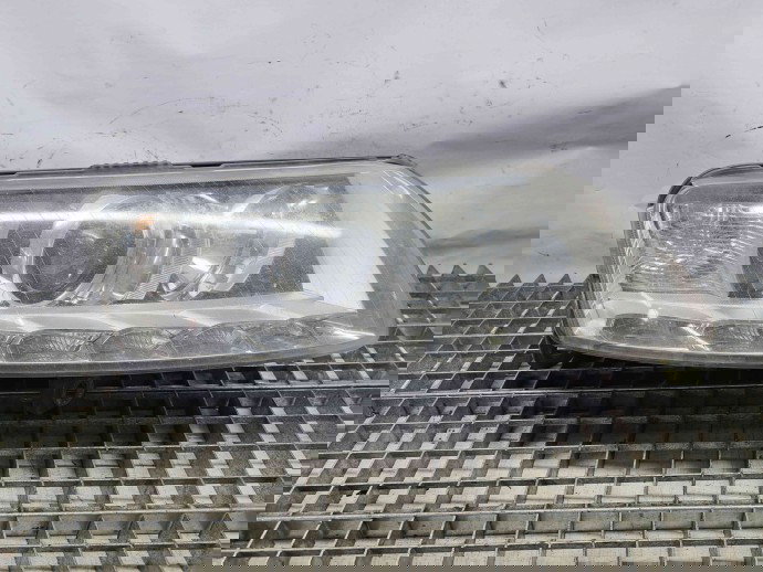  Far dreapta Audi A6 Avant (4F5, C6) [Fabr 2005-2010] 4F0941004