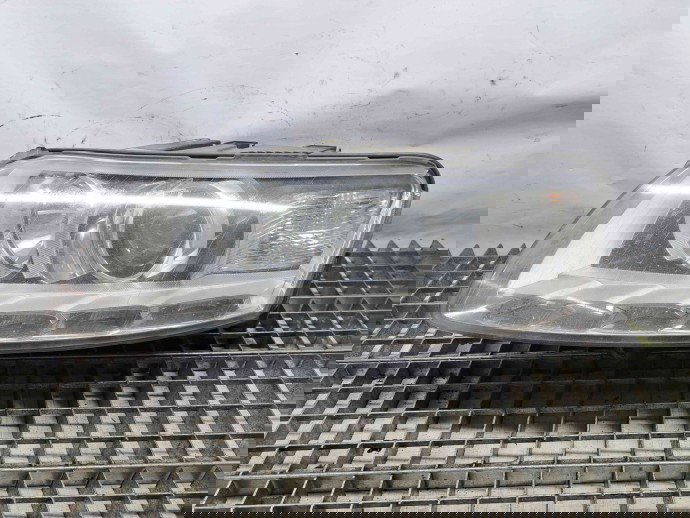  Far stanga Audi A6 Avant (4F5, C6) [Fabr 2005-2010] 4F0941003