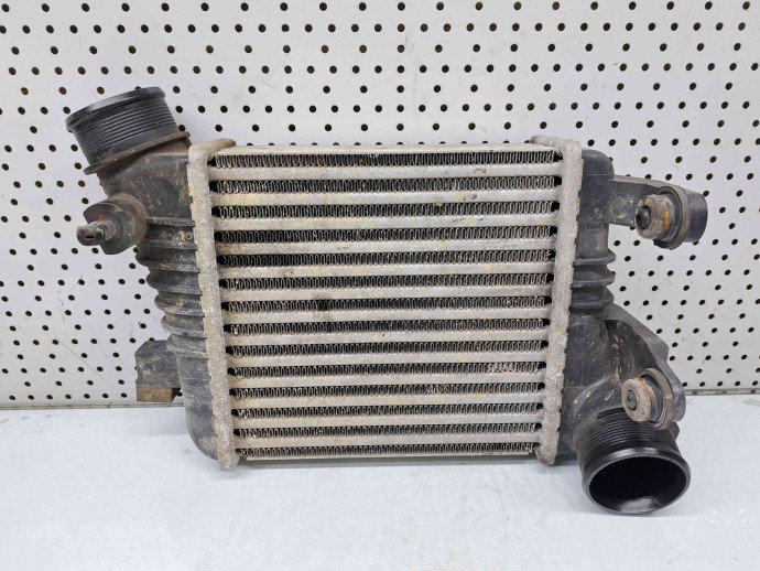 Radiator intercooler Audi A6 Avant (4F5, C6) [Fabr 2005-2010] 4F0145806 2.0 TDI CAHA  