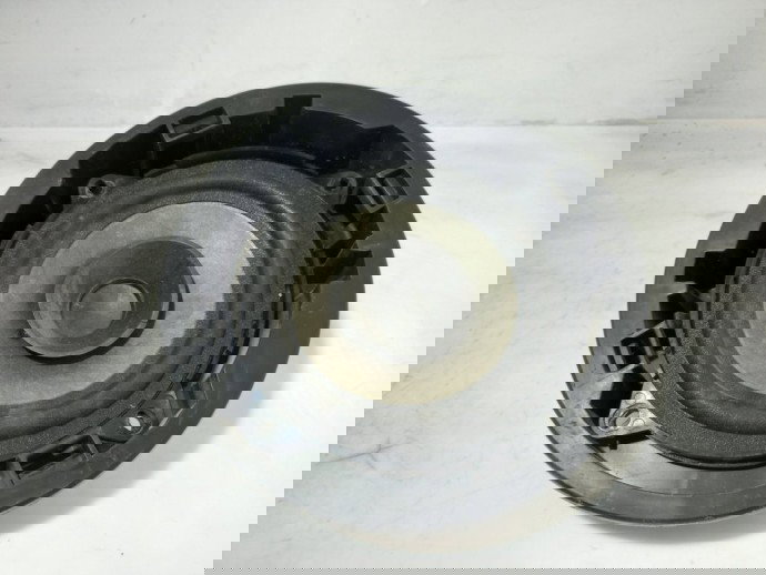 Boxa dreapta spate Dacia Logan 1 1.4 MPI OEM 2004-2012