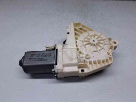 Motoras geam dreapta spate Audi A6 Avant (4F5, C6) [Fabr 2005-2010] 8K0959812B