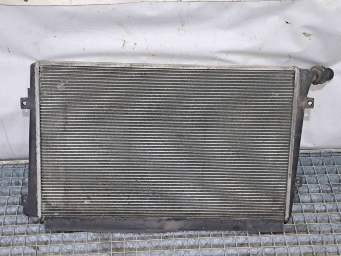 Radiator apa Audi A3 Sportback (8PA) [Fabr 2004-2013] 1K0121251AK 1.9 TDI BLS  