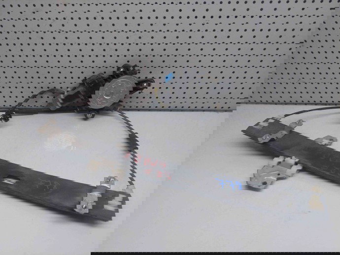 Macara electrica geam dreapta fata Chevrolet Spark (M200/250) [Fabr 2005-2009] 96485142