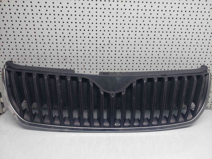 Grila bara fata Skoda Superb II Combi (3T5) [Fabr 2009-2015] 3T0853668A