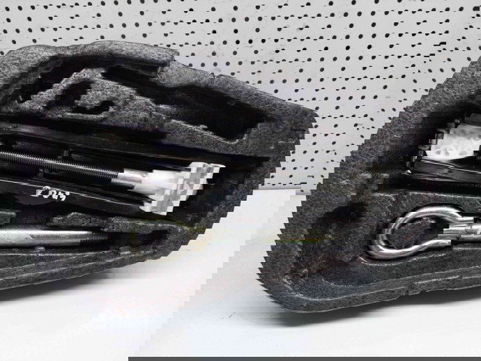  Set cric si cheie Seat Ibiza 5 (6J5) [Fabr 2008-2017] 6Q0012115H