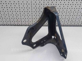 Suport aripa dreapta fata Audi A6 Avant (4F5, C6) [Fabr 2005-2010] 4F0821136A