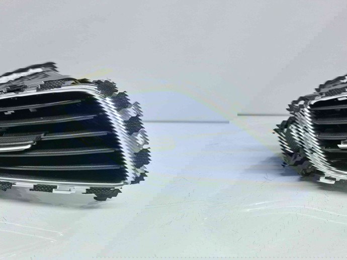 Grila aerisire centrala stanga Hyundai i40 [Fabr 2012-2019] U09D02