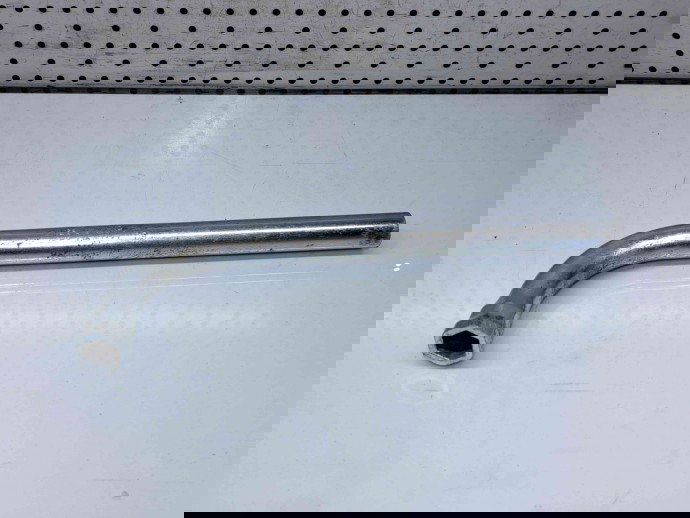  Cheie pentru roti Seat Ibiza 5 (6J5) [Fabr 2008-2017] 4D0012219A