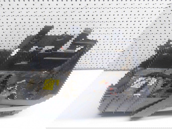 Suport baterie Opel Zafira C, 13308434 1.4 Benzina A14XER