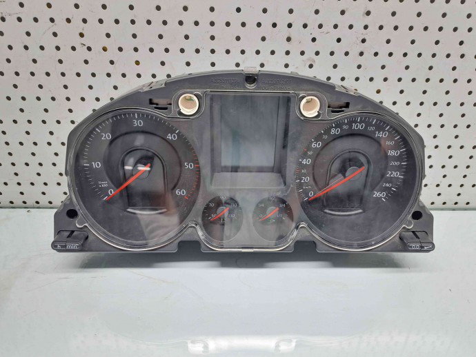  Ceas bord Volkswagen Passat B6 Variant (3C5) [Fabr 2005-2010] A2C53194181