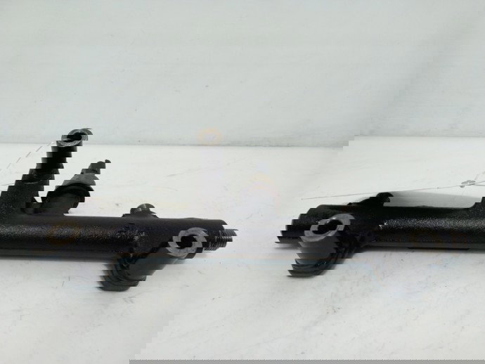 Rampa injectoare Citroen C5  2.0D  9681909680 2008-2021