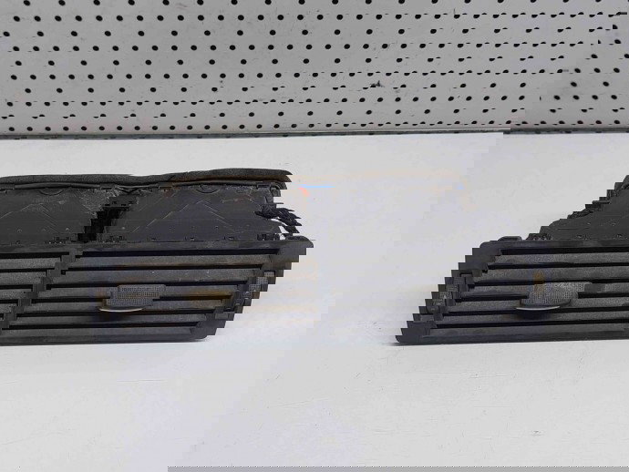  Grila aerisire centrala Audi A4 (8EC, B7) [Fabr 2004-2008] 8E0820951H