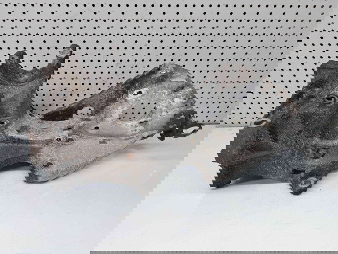 Suport accesorii Audi A6 Avant (4F5, C6) [Fabr 2005-2010] 03L903143H 2.0 TDI CAHA  