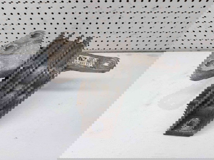 Tampon motor dreapta Opel Insignia A [Fabr 2008-2016] 13227717 2.0 CDTI A20DTE 2.0 CDTI A20DTE 110KW / 150CP