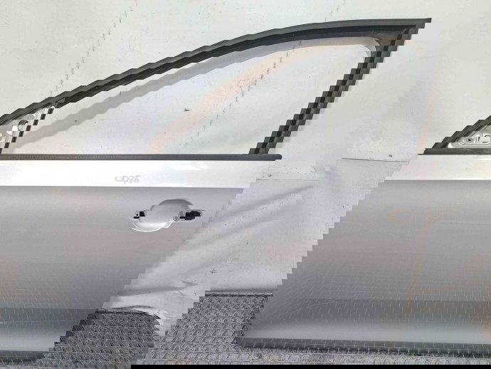 Usa stanga fata Skoda Rapid (NH3) [Fabr 2012-2019] LA7W