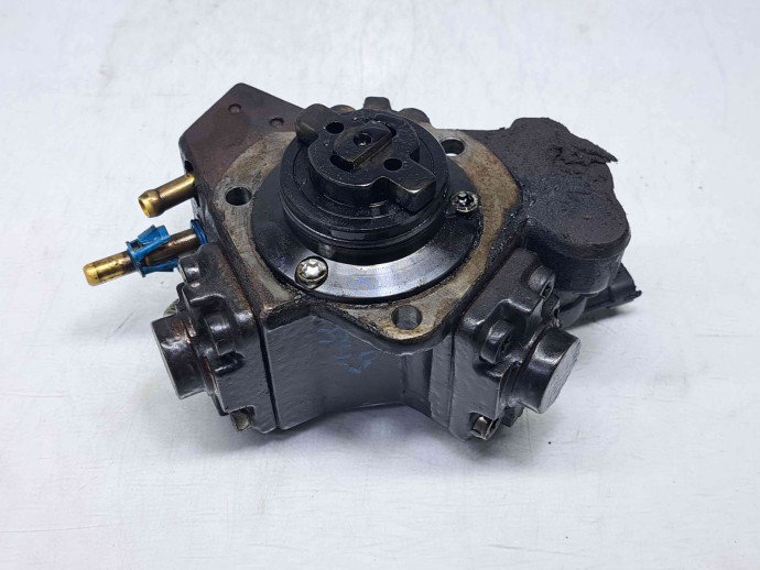 Pompa inalta presiune Opel Corsa D [Fabr 2006-2013] 55572537 | 0445010204 1.3 CDTI Z13DTE 70KW / 95CP  