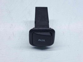  Conector auxiliar USB Skoda Fabia 2 Combi (5J, 545) [Fabr 2007-2014] 5J0035475